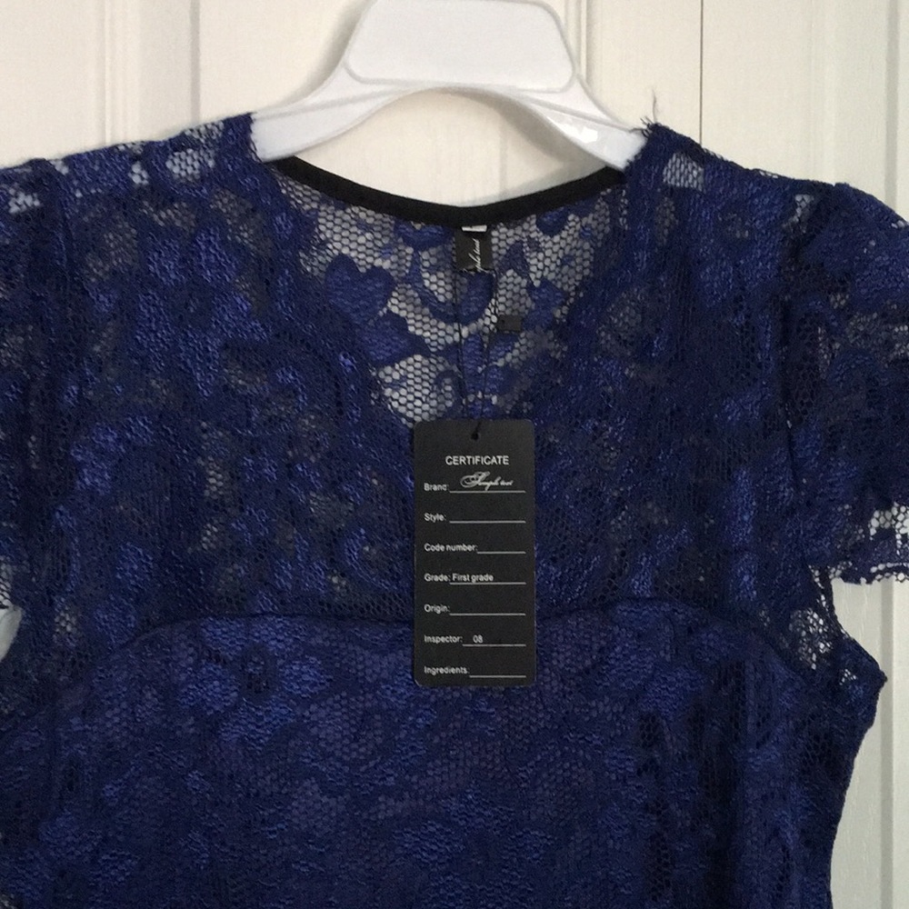 Dress - Picture 3 of 3